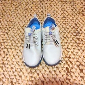 Women's Grey Matter Clove Nursing Shoe